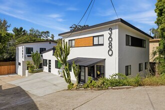 Building Photo - 3684 Curlew St