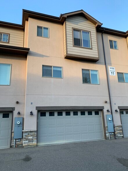 Building Photo - 3155 E 104th Ave