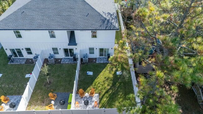 Building Photo - 925 2nd Ave S