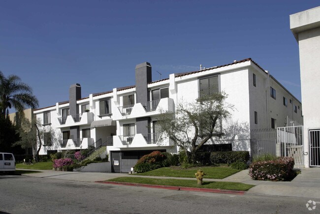 Building Photo - Canfield Condominiums