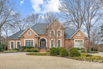 Building Photo - 5202 Carmel Club Dr