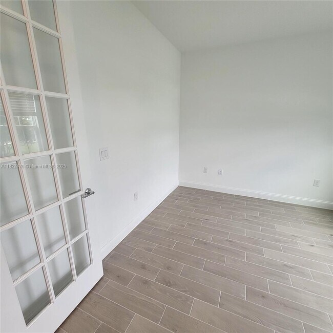Building Photo - 4155 Acoma Dr