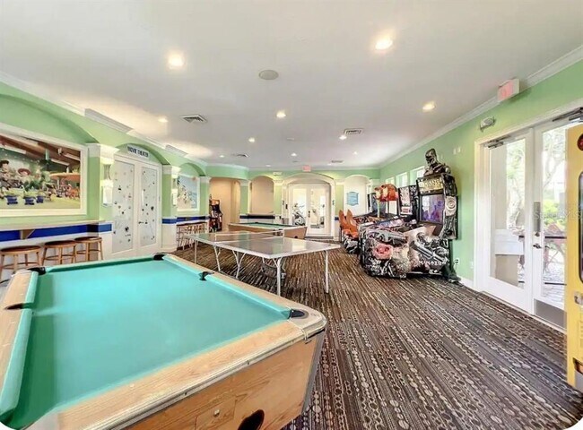 Building Photo - 2381 Silver Palm Dr
