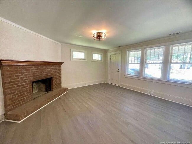 Building Photo - 218 Sedberry St