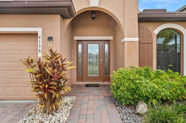 Building Photo - 4198 Alligator Flag Cir