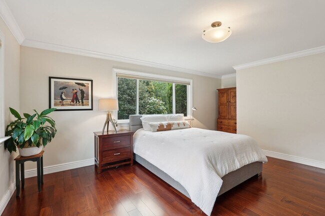 Building Photo - Single-Level Three-Bedroom Retreat in Napa...