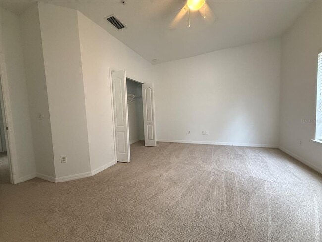 Building Photo - 10825 Spider Lily Dr