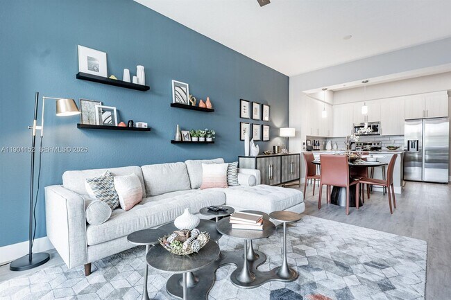 Building Photo - 9125 W Commercial Blvd