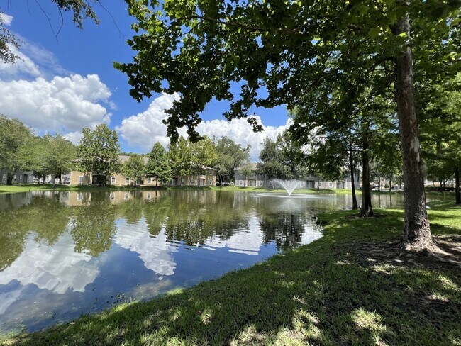 Building Photo - 6099 Maggies Cir