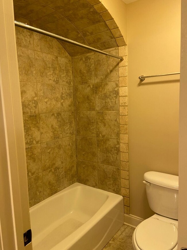 Building Photo - New For Rent in Helena!