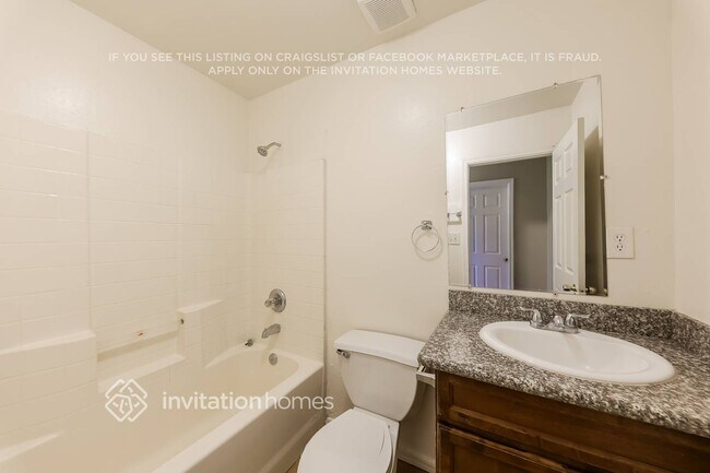 Building Photo - 1516 W Hadley St