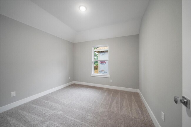 Building Photo - 6424 Cebra St