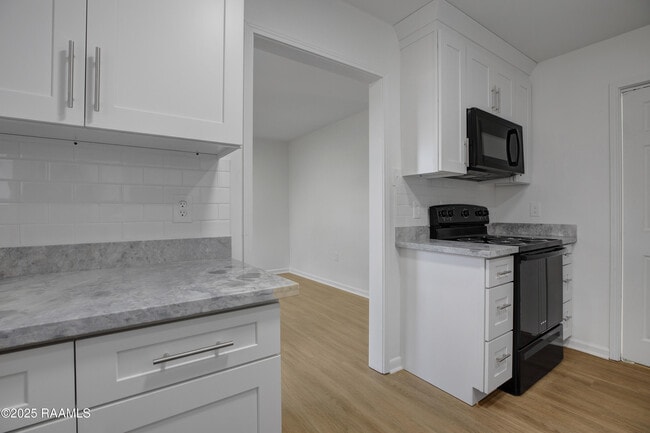 Building Photo - 109 Courtney Dr