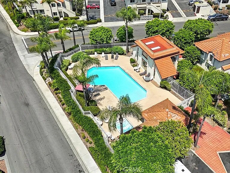 Building Photo - 26212 La Real