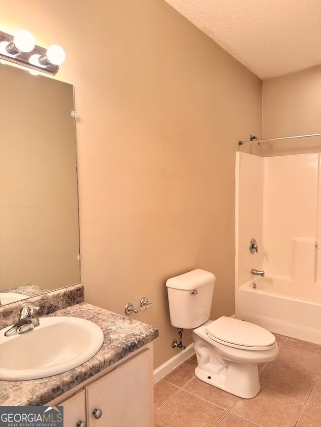 Building Photo - 123 Magnolia Ct