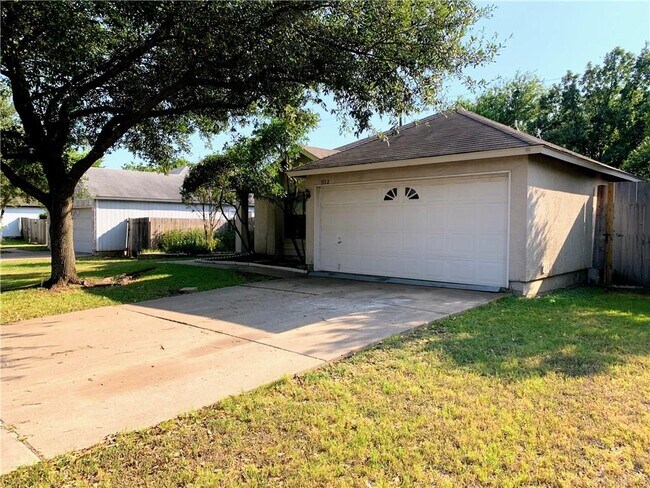 Building Photo - 3112 Settlement Dr