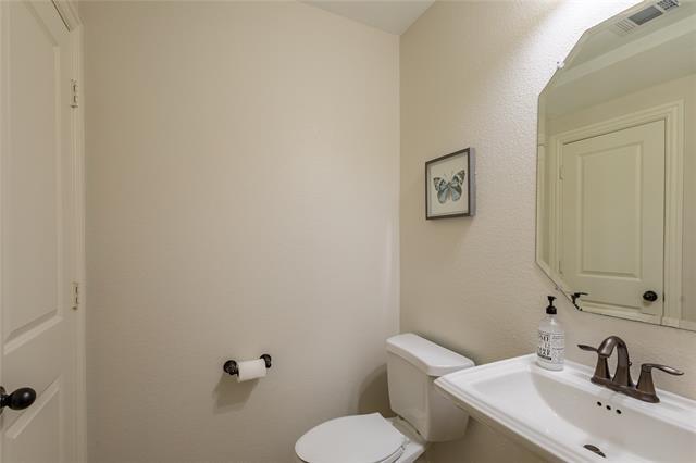 Building Photo - 6685 Escena Blvd