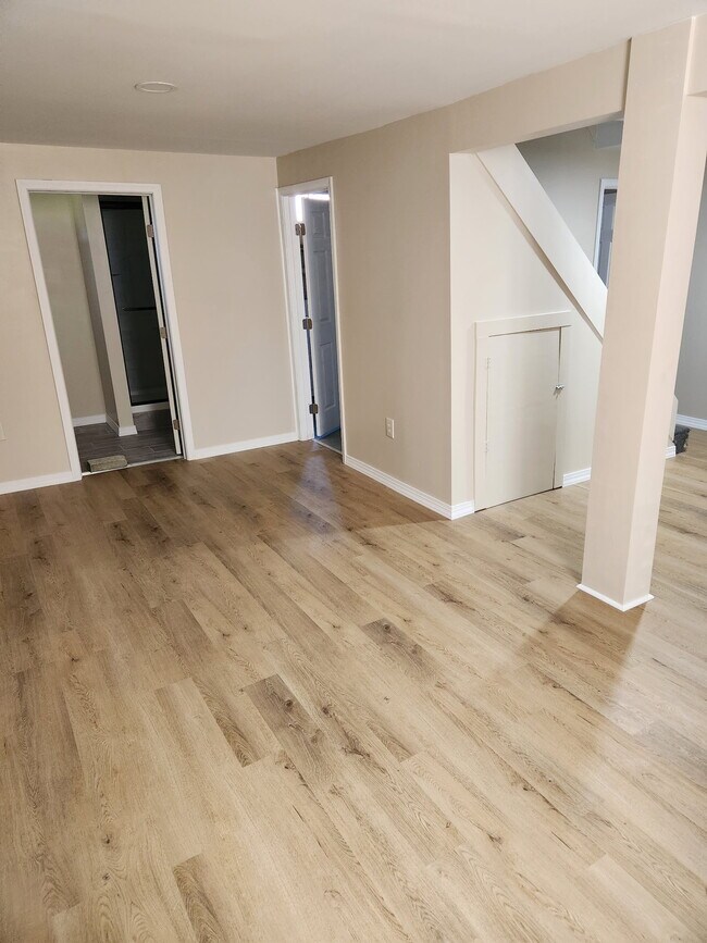 Building Photo - 3770 Equestrian Ct