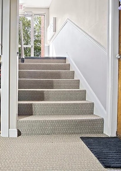 Building Photo - 74 Beach St