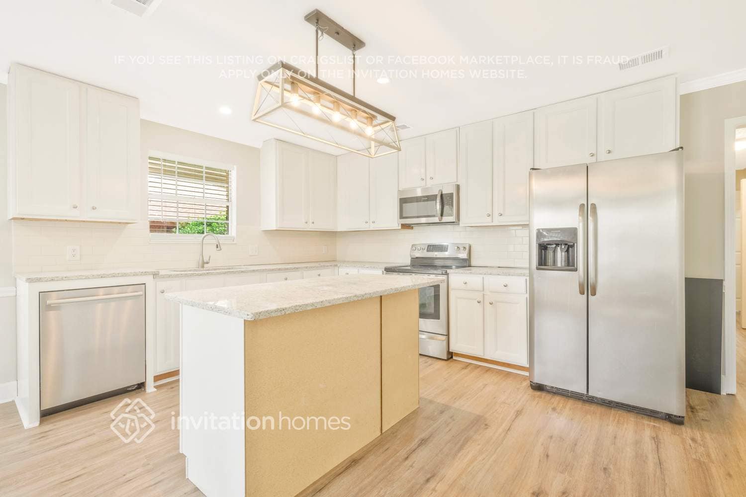 Building Photo - 2241 Staggerbush Dr