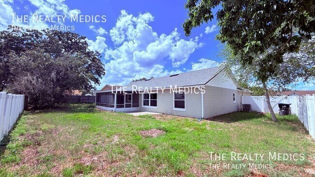 Building Photo - 2850 Bolton Bend