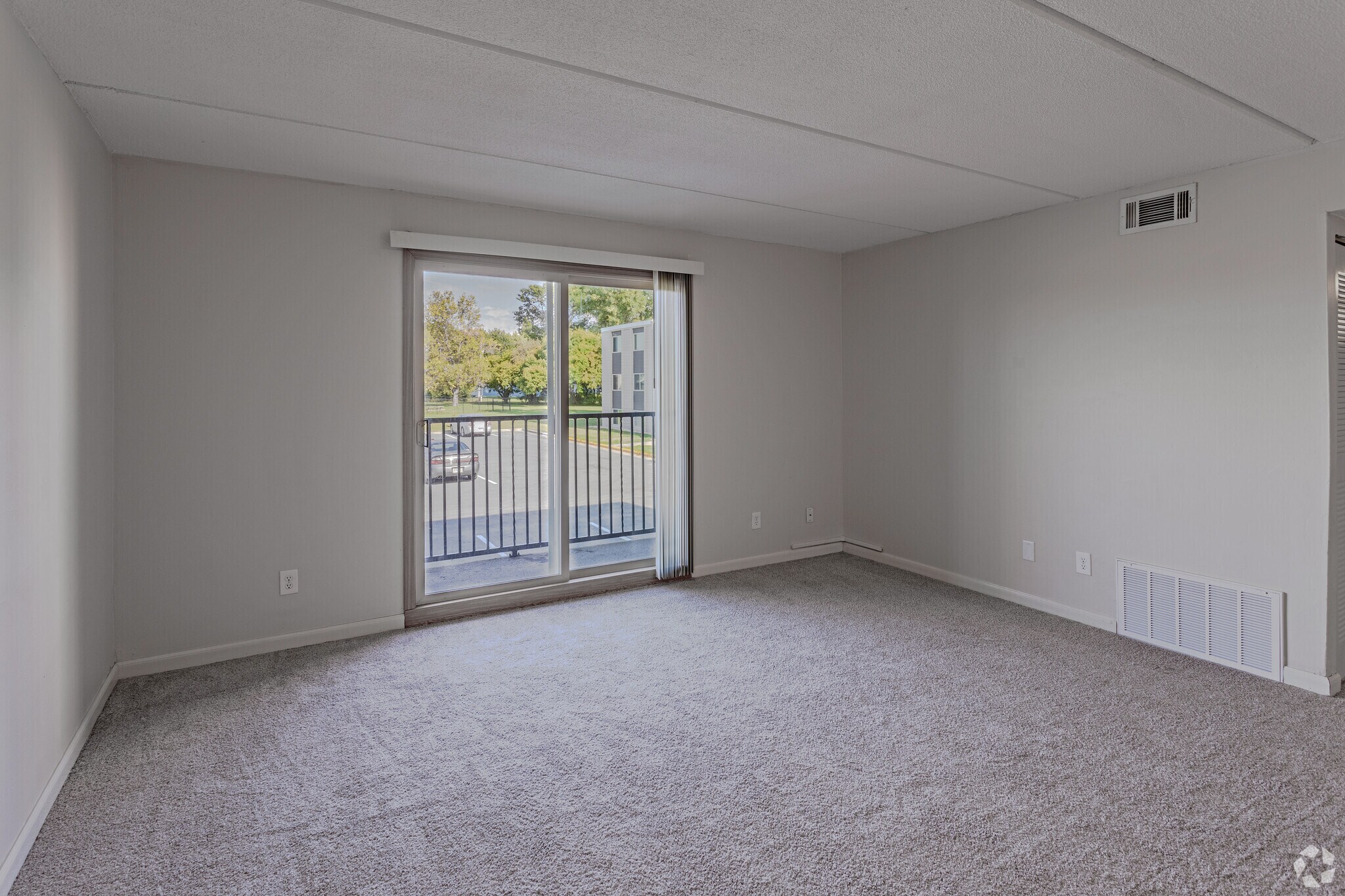 The Grove at Mankato 200 Briargate Rd Mankato MN 56001 Apartment Finder