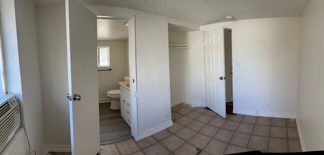 Building Photo - Cute 3 Bedroom /  2 Bath San Jacinto Home with Solar