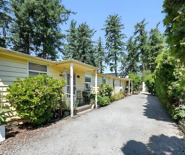 Building Photo - 0125-01