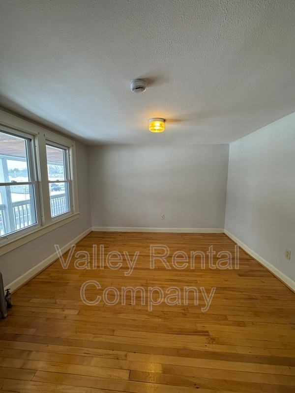 Building Photo - 64 Lyman St