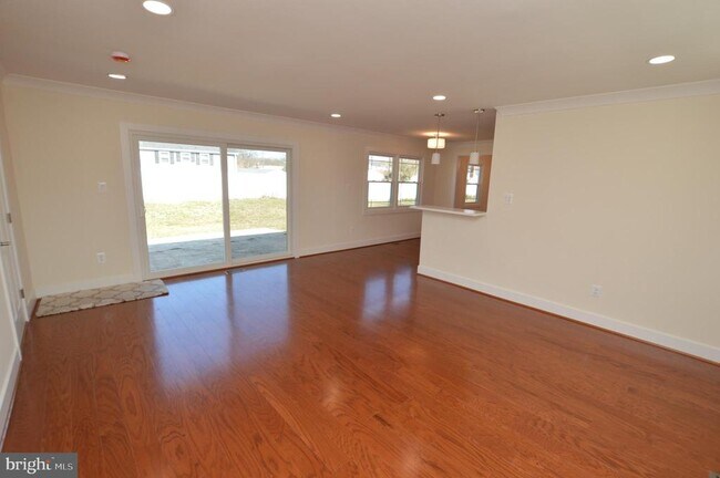 Building Photo - 12116 Whitehall Dr