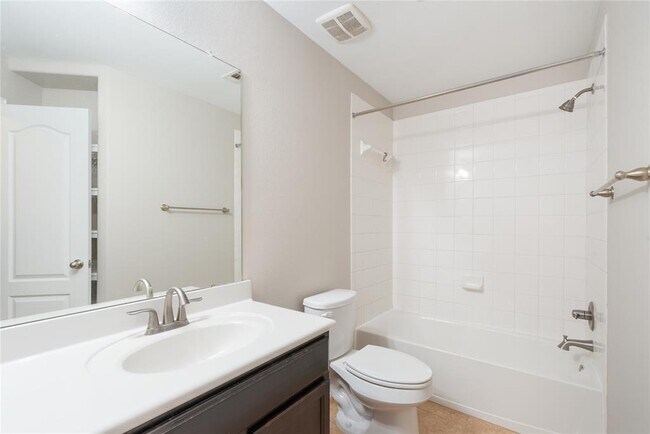 Building Photo - 217 Orchard Hill Trail