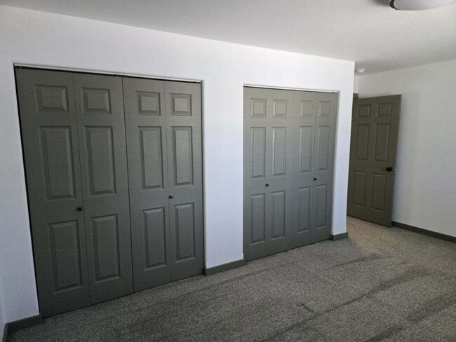 Building Photo - 3302 Laredo Dr