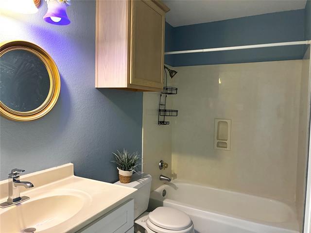 Building Photo - 7936 Tournament Rd