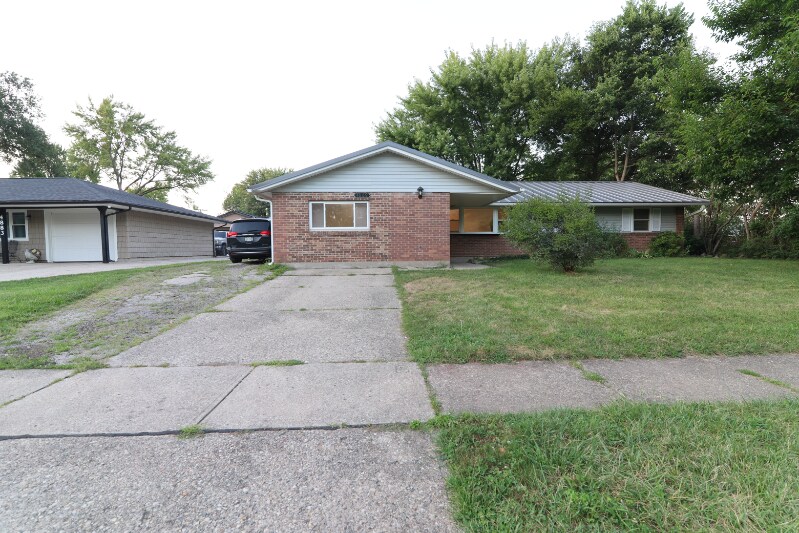 Primary Photo - 4889 Fishburg Rd