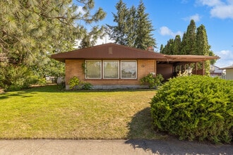 Building Photo - 3011 W Dalke Ave