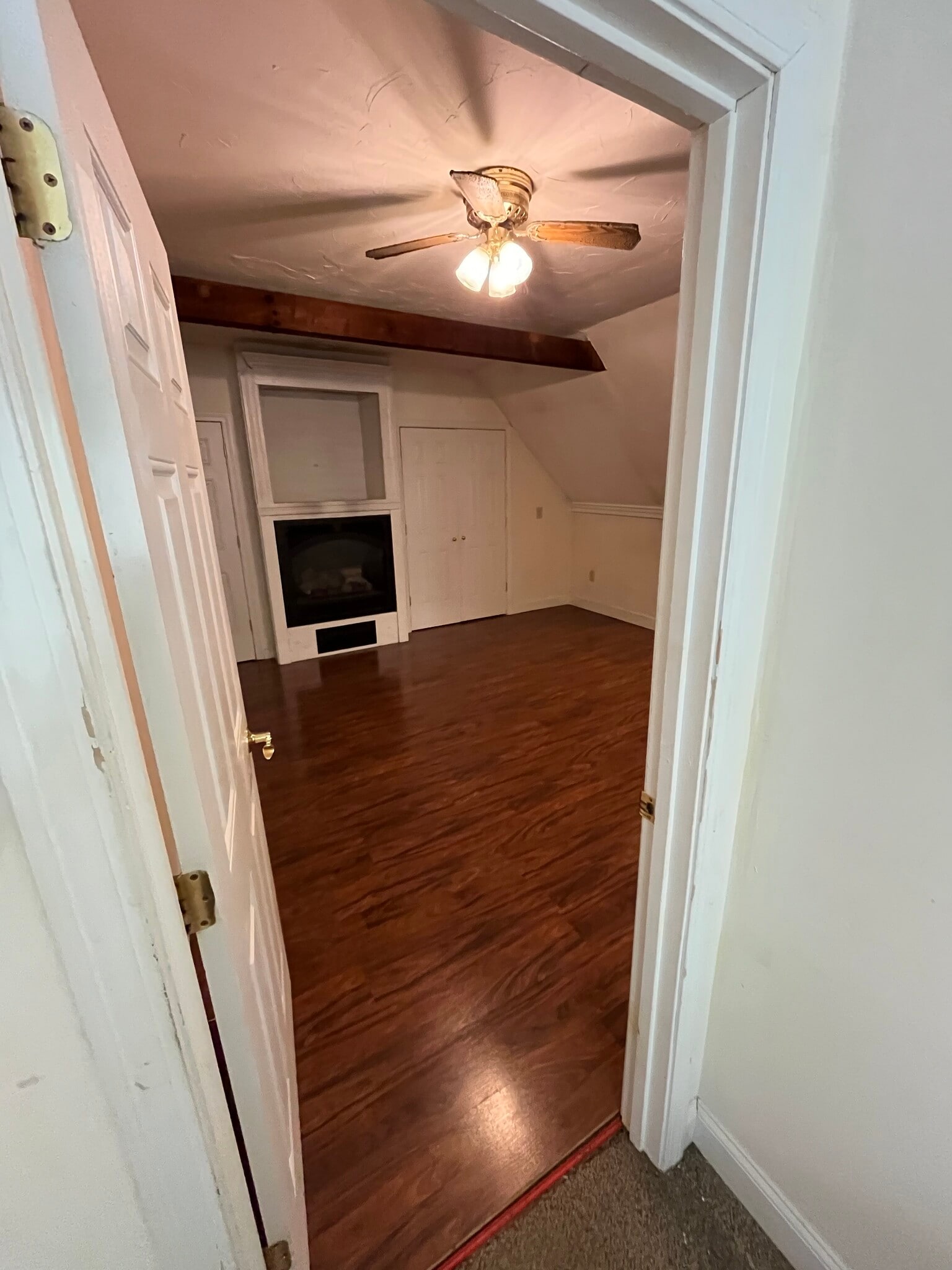 Master Bedroom - 26 Summer St