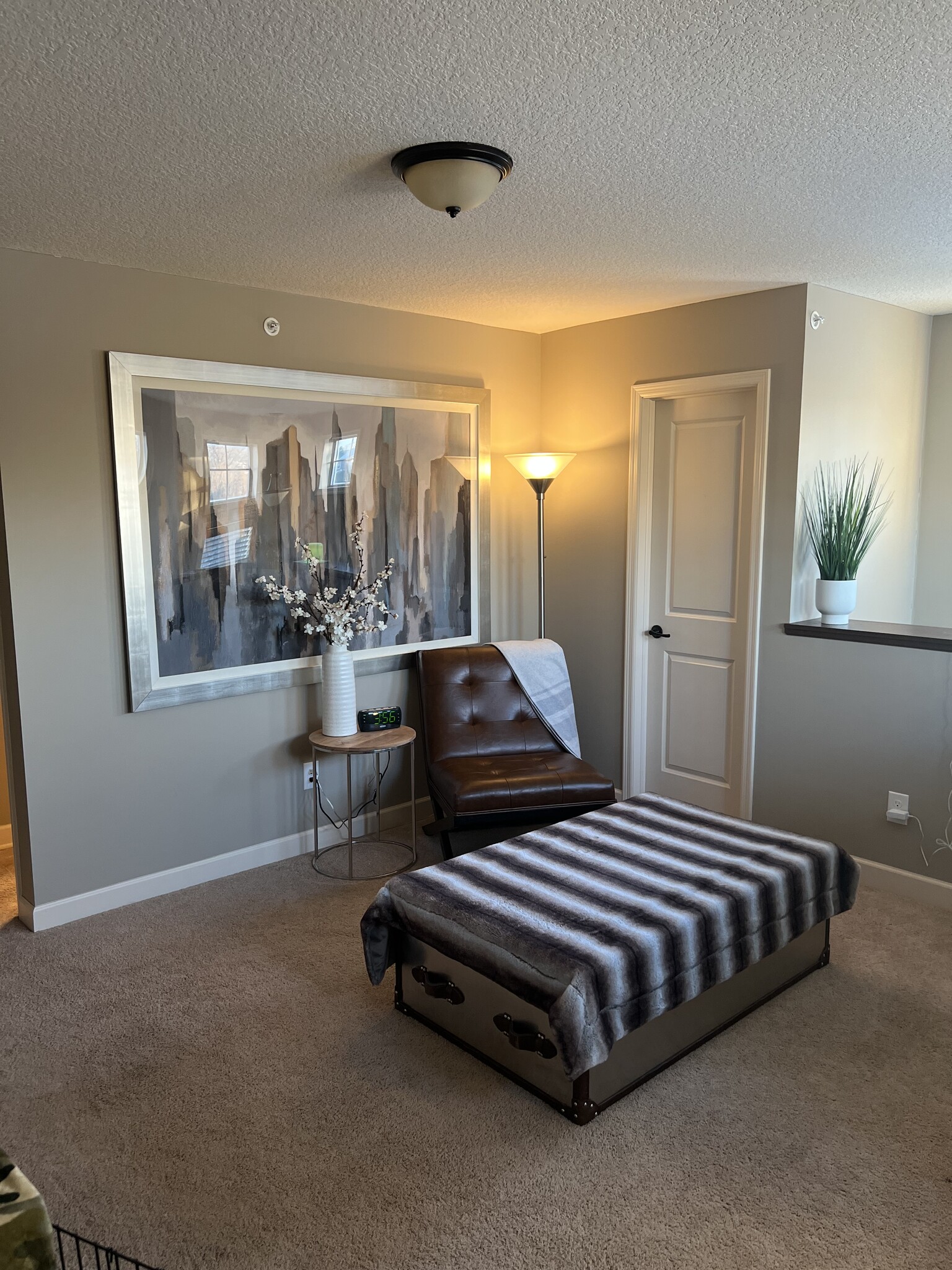 Building Photo - 3294 Red Oak Trl