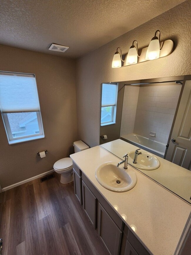 Building Photo - Beautiful Home in Meridian Ranch