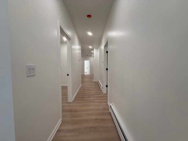 Building Photo - 45 Mahl Ave