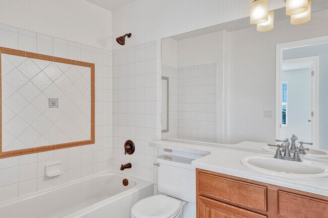 Building Photo - 7368 Prythania Park Dr