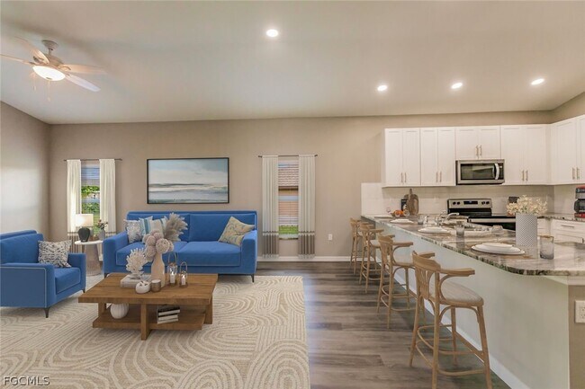 Building Photo - 1814 NE 3rd Ave