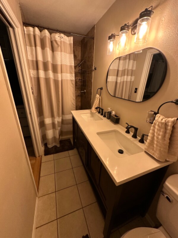 Building Photo - 1418 Fetterman Dr