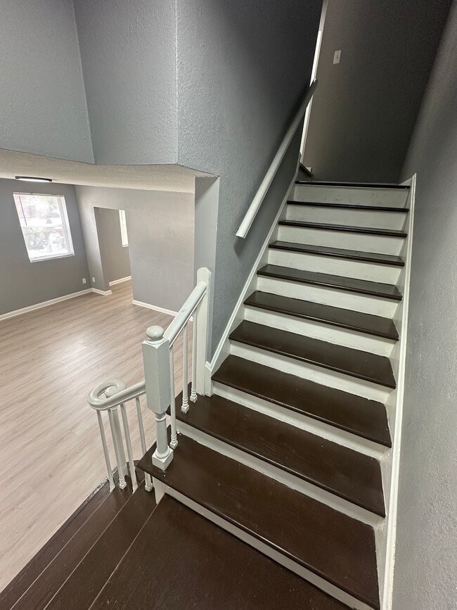 Building Photo - 3150 Belden Cir