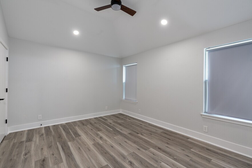 Building Photo - 16512 Trevin Cv
