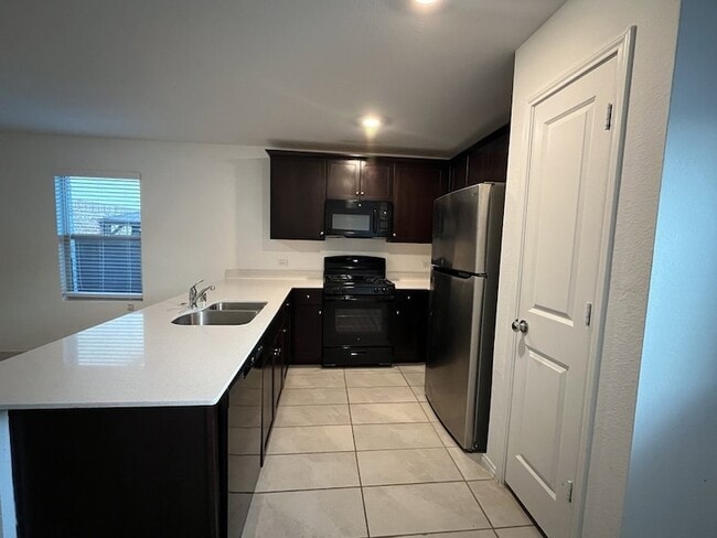 Building Photo - 3408 Harper St