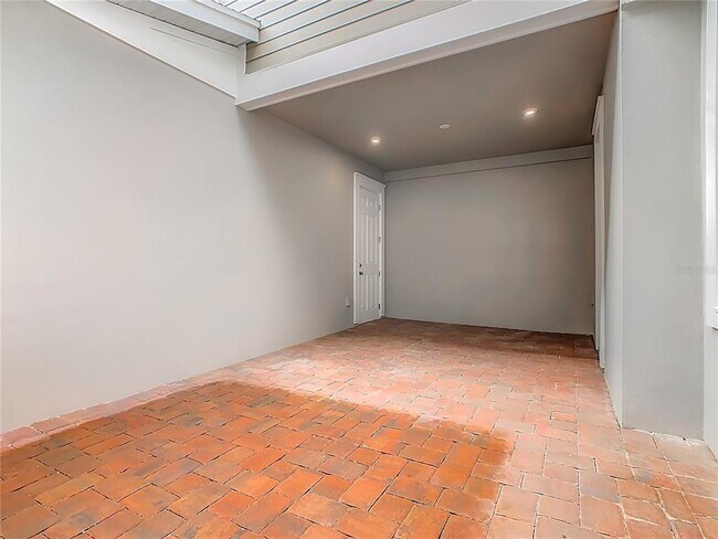 Building Photo - 2408 Celebration Blvd