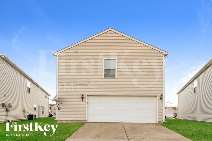 Building Photo - 807 Brookshire Dr