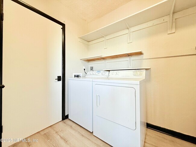 Building Photo - 5650 A1A S