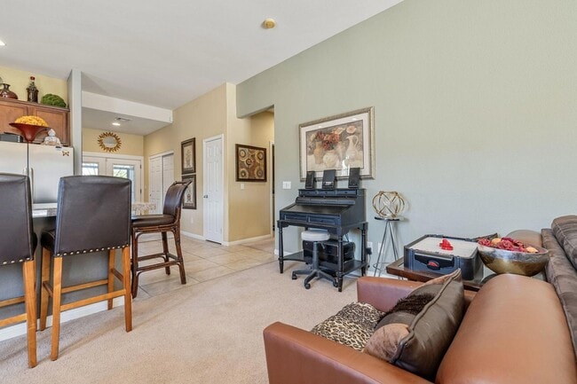 Building Photo - 12074 Tamar Dr