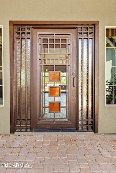 Building Photo - 3123 E Cat Balue Dr